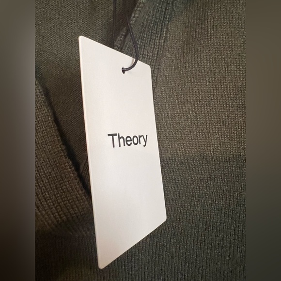 NEW WITH TAG | Women’s Theory Polo Cashmere Sweater (Size Small) - Picture 4 of 6